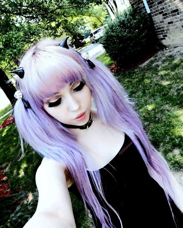 pastel goth girl